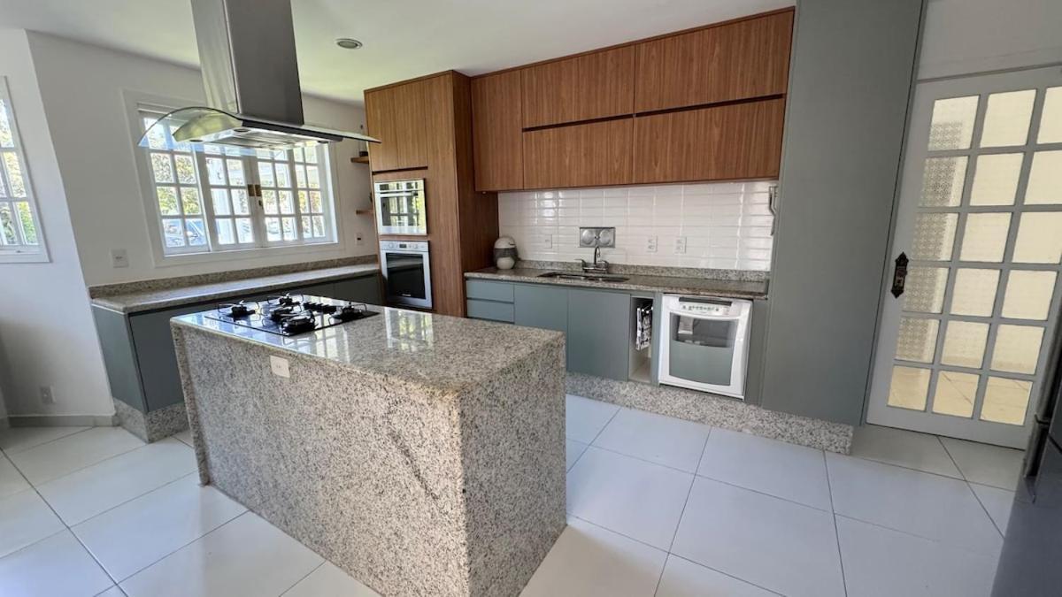 An Elegant And Comfortable Oasis * Rio de Janeiro